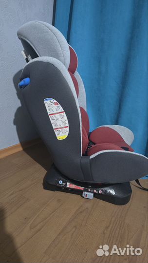 Автомобильное детское кресло от 0 до 24 кг