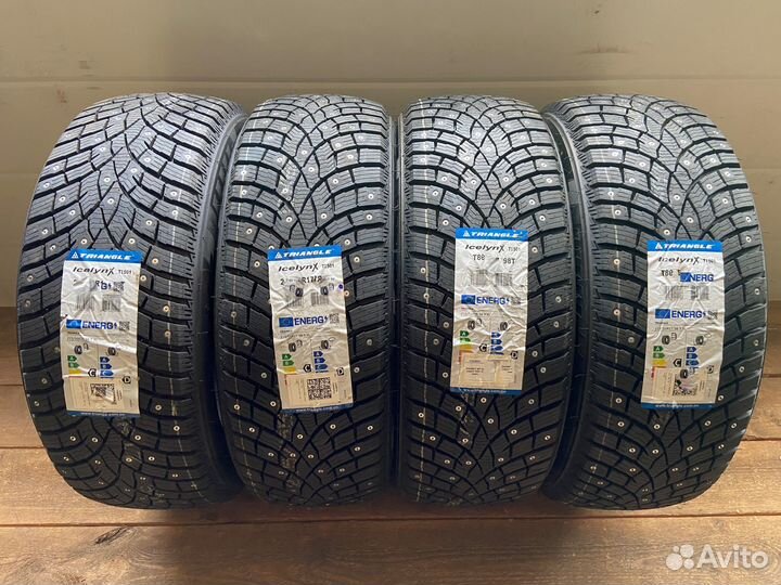 Triangle IcelynX TI501 235/55 R19 105T