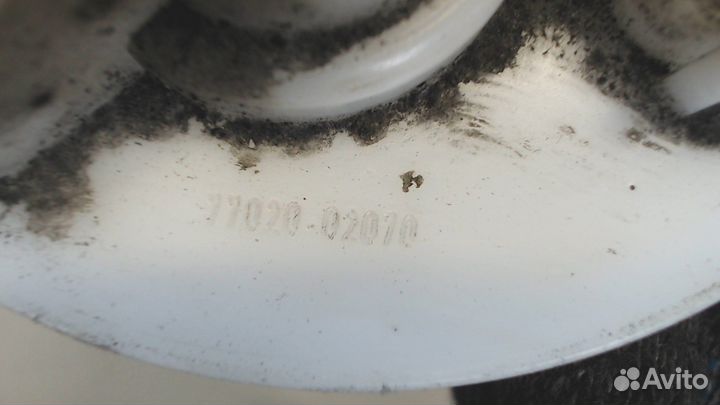 Насос топливный электрический Toyota Corolla E12