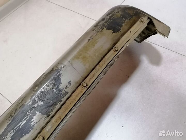 Бампер задний Toyota Sprinter Carib II 1988-1995