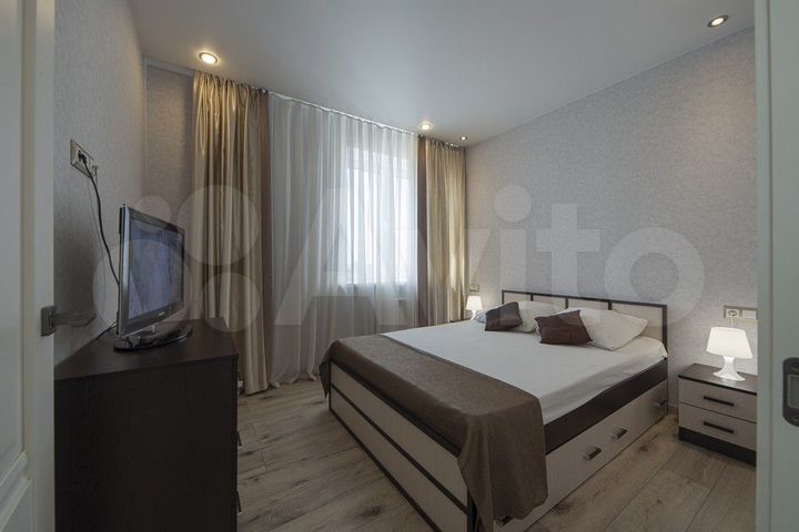 2-к. квартира, 70 м², 15/25 эт.