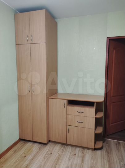 Комната 12 м² в 3-к., 1/2 эт.