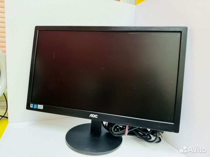 Монитор AOC e2070Swn (печеры)