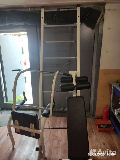 Шведская стенка с турником и брусьями бу