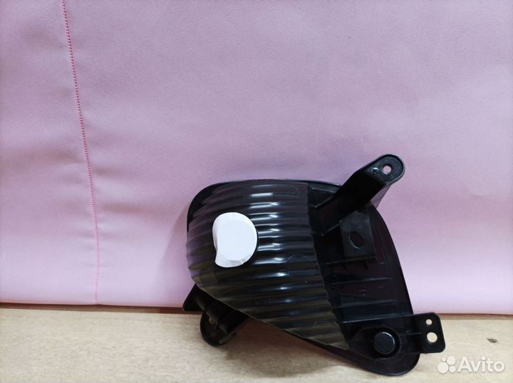 Фонарь заднего хода Eclipse Cross 2017