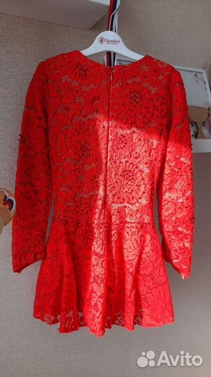 Платье для выступлений по фигурному катанию