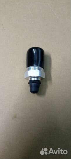 Датчик давления кондиционера Nissan 92136-1FA0A