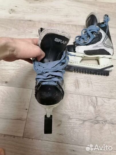 Коньки хоккейные