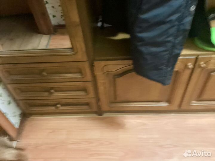 Прихожая из массива дуба бу