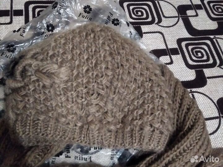 Женский комплект шапка и шарф