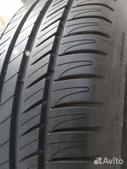 Michelin Primacy HP 215/55 R16 93H