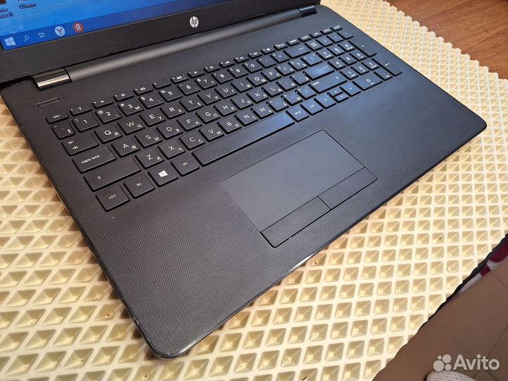 Как новый Быстрый HP 15-bs144ur (i3, 8 Gb, SSD)