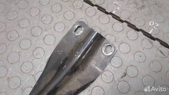 Распорка кузова Ford Explorer, 2016