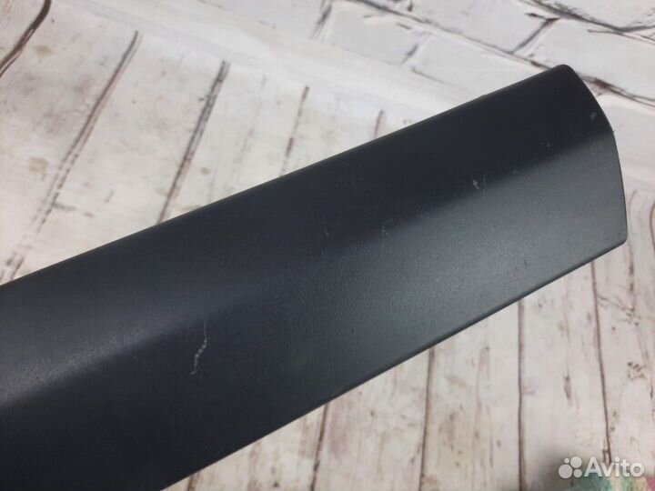 Молдинг двери передней левой LADA Largus Ларгус