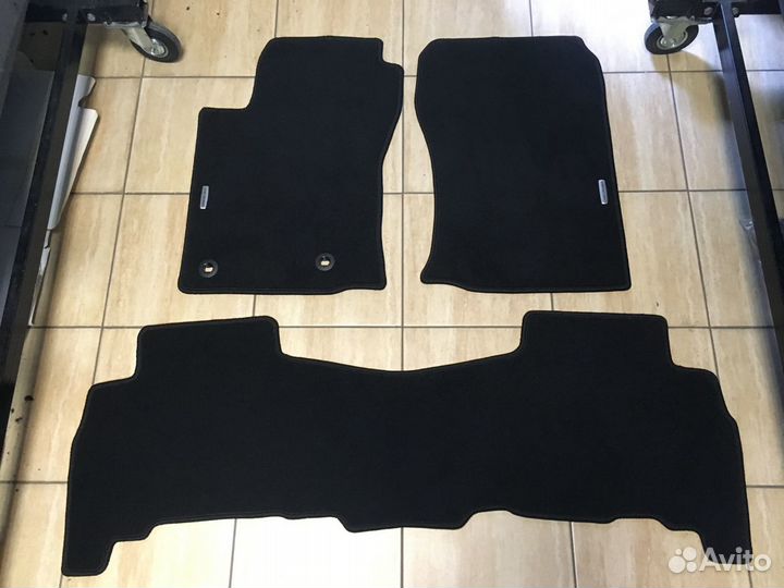 Ворсовые ковры на Прадо 150 черные с багажником