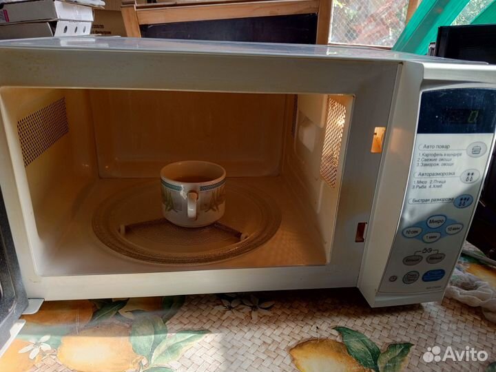 Микроволновая печь Lg