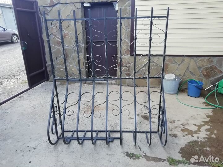 Решетки на окна кованные