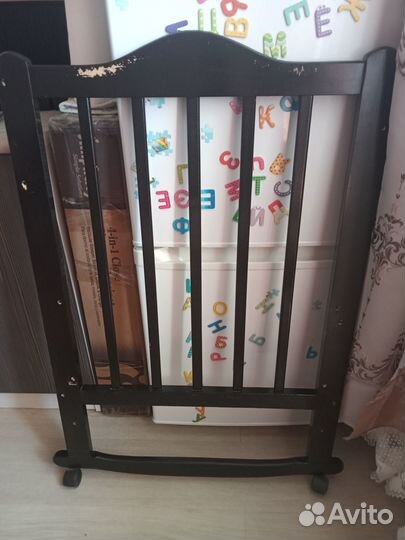 Кроватка Briciola + матрац с простыней на резинке