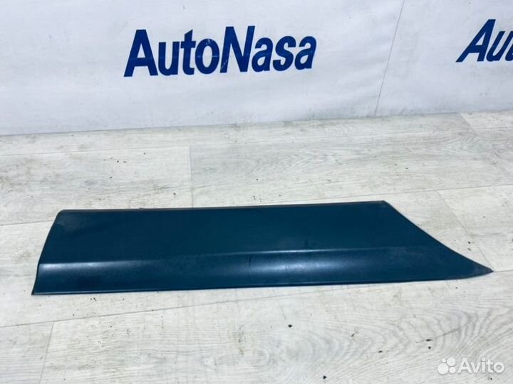 Молдинг двери задний правый Chevrolet Niva 2123