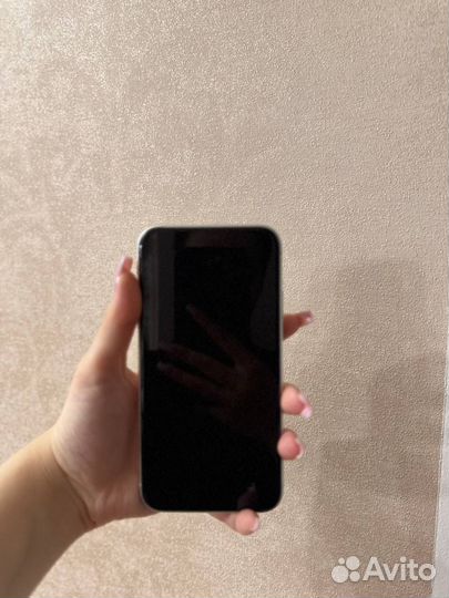 iPhone Xr, 128 ГБ