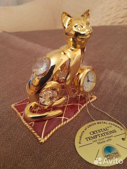 Часы кошка с кристаллами Svarovski