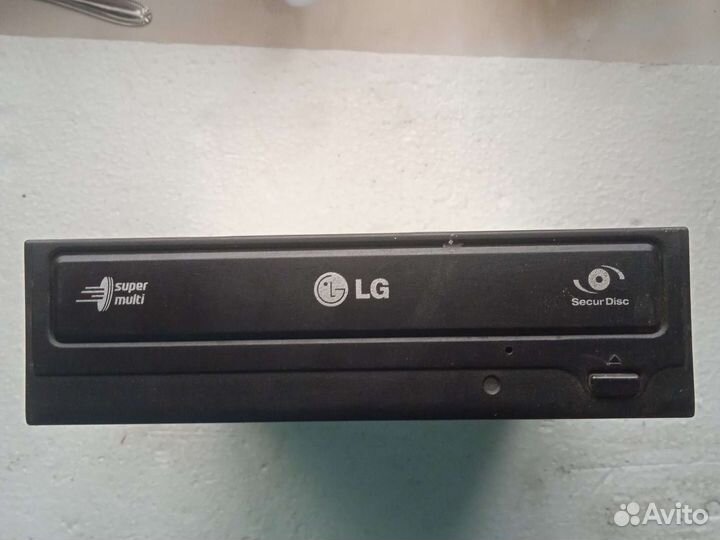 CD/DVD- RW привод LG GH22NS40