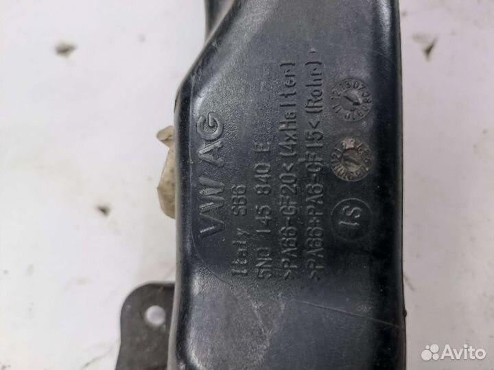 Патрубок интеркулера VW Tiguan 2.0