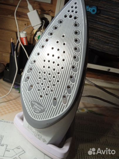 Утюг с парогенератором Tefal