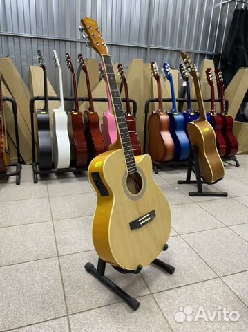Электроакустическая гитара