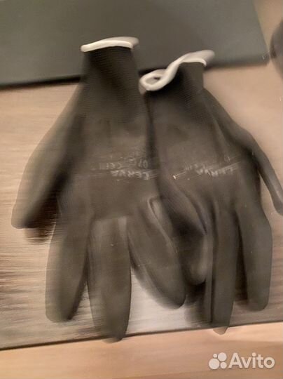 Халаты (2шт) + очки (2 шт) + перчатки