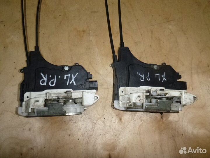 Замок двери передней правой mitsubishi outlander X