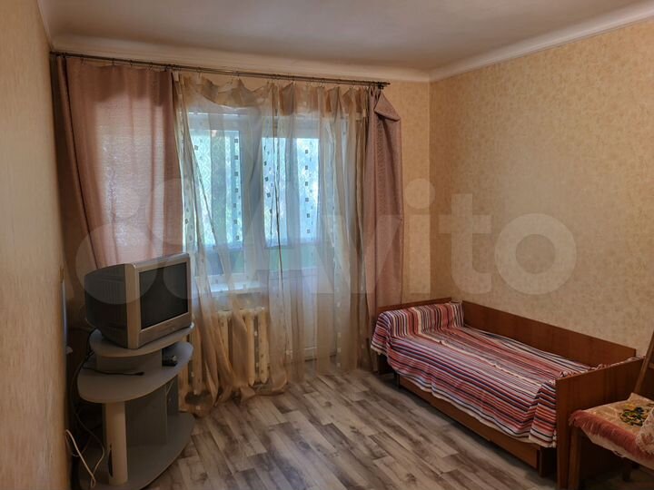 1-к. квартира, 30 м², 3/3 эт.