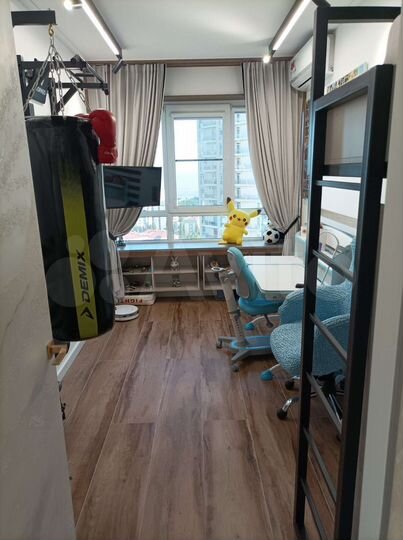 3-к. квартира, 77 м², 3/9 эт.