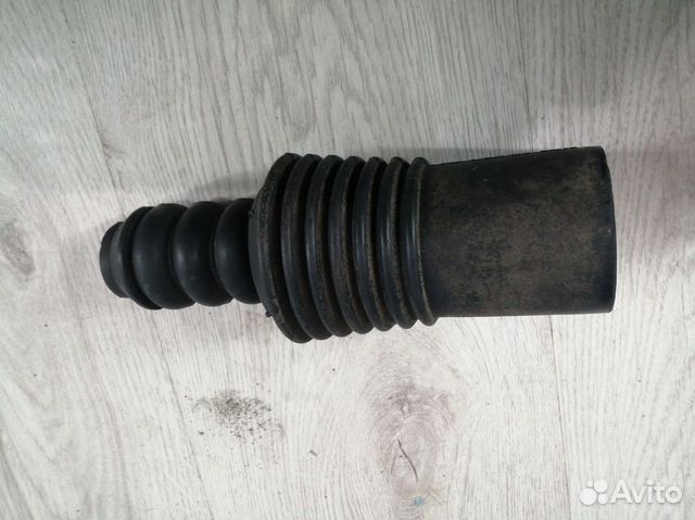 Пыльник стойки амортизатора Renault sandero stepwa