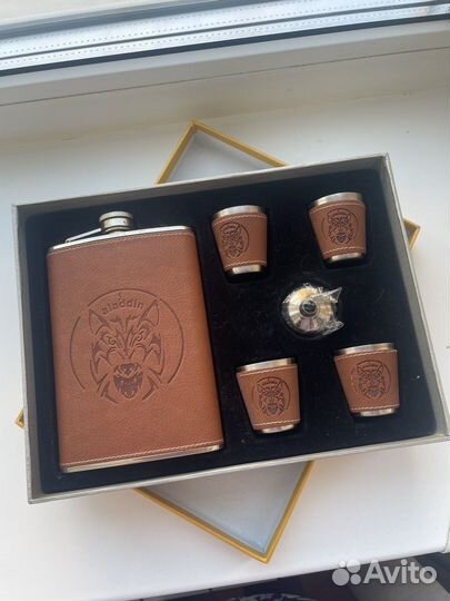 Фляжка подарочный набор