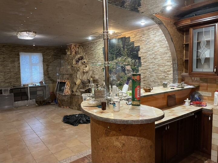 Гостиница, 350 м²