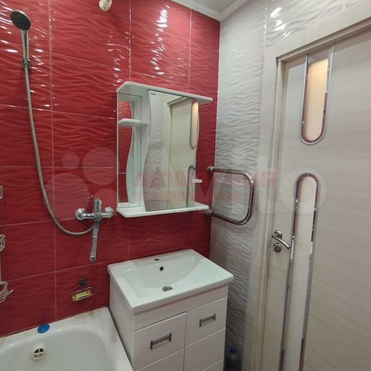 4-к. квартира, 93,7 м², 7/9 эт.