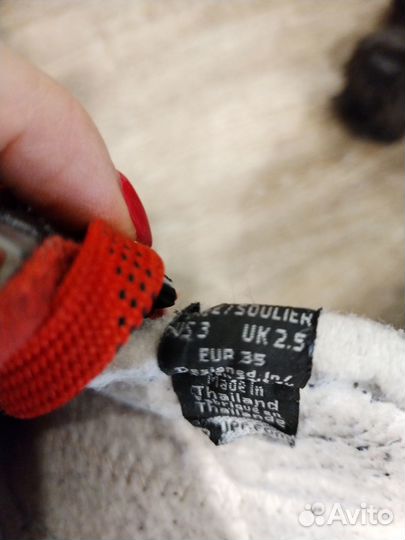 Коньки на полевого и вратаря