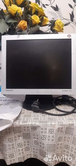 Монитор Samsung 15 дюймов