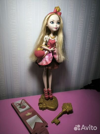 Кукла Ever After High Apple White Базовая перевыпу