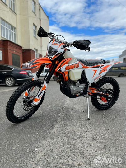 Мотоцикл Avantis A8 250carb