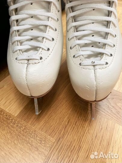 Коньки фигурные edea overture 215