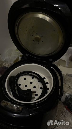 Мультиварка Redmond RMC-03