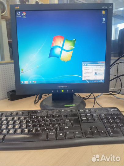 Монитор для компьютера 17