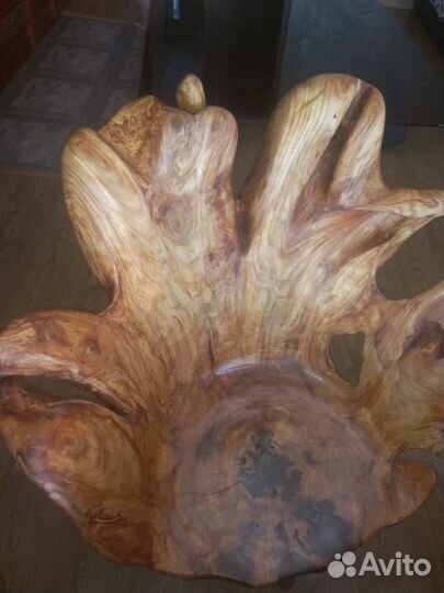 Стол со стульями