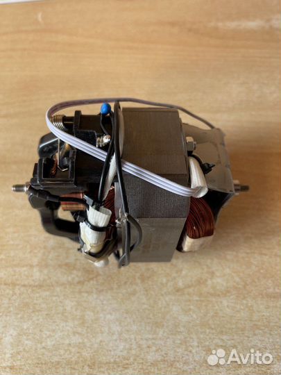 Мотор от Блендер Bork B800