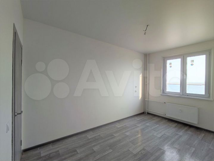 2-к. квартира, 54 м², 1/9 эт.