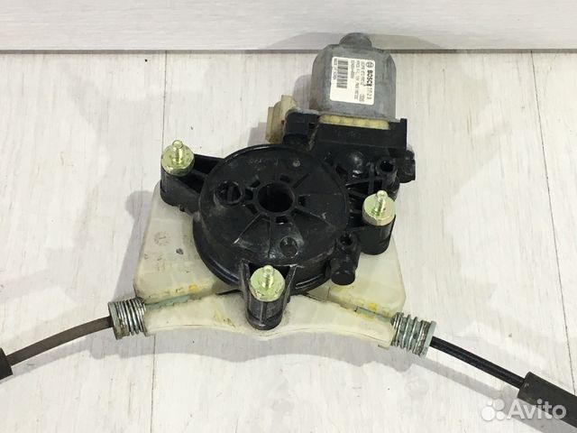 Стеклоподъёмник передний KIA RIO 4 1.4 ат седан