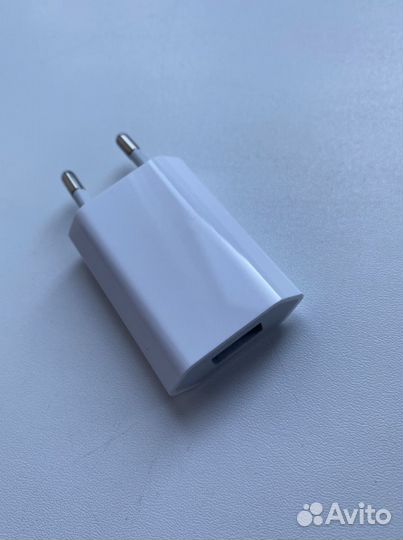 Адаптер питания Apple