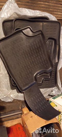 Продам ковры Форд Фокус 2 рестайлинг